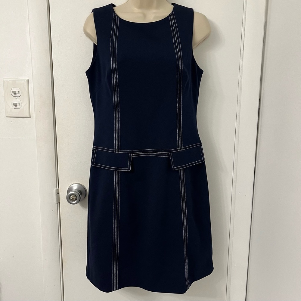 Tommy Hilfiger // navy blue sleeveless dress 👗 💙